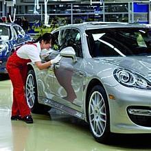 Im Porsche-Werk Leipzig wurde bereits der 10.000ste Panamera fertig gestellt. 